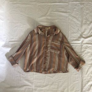 Cropped striped, button down.